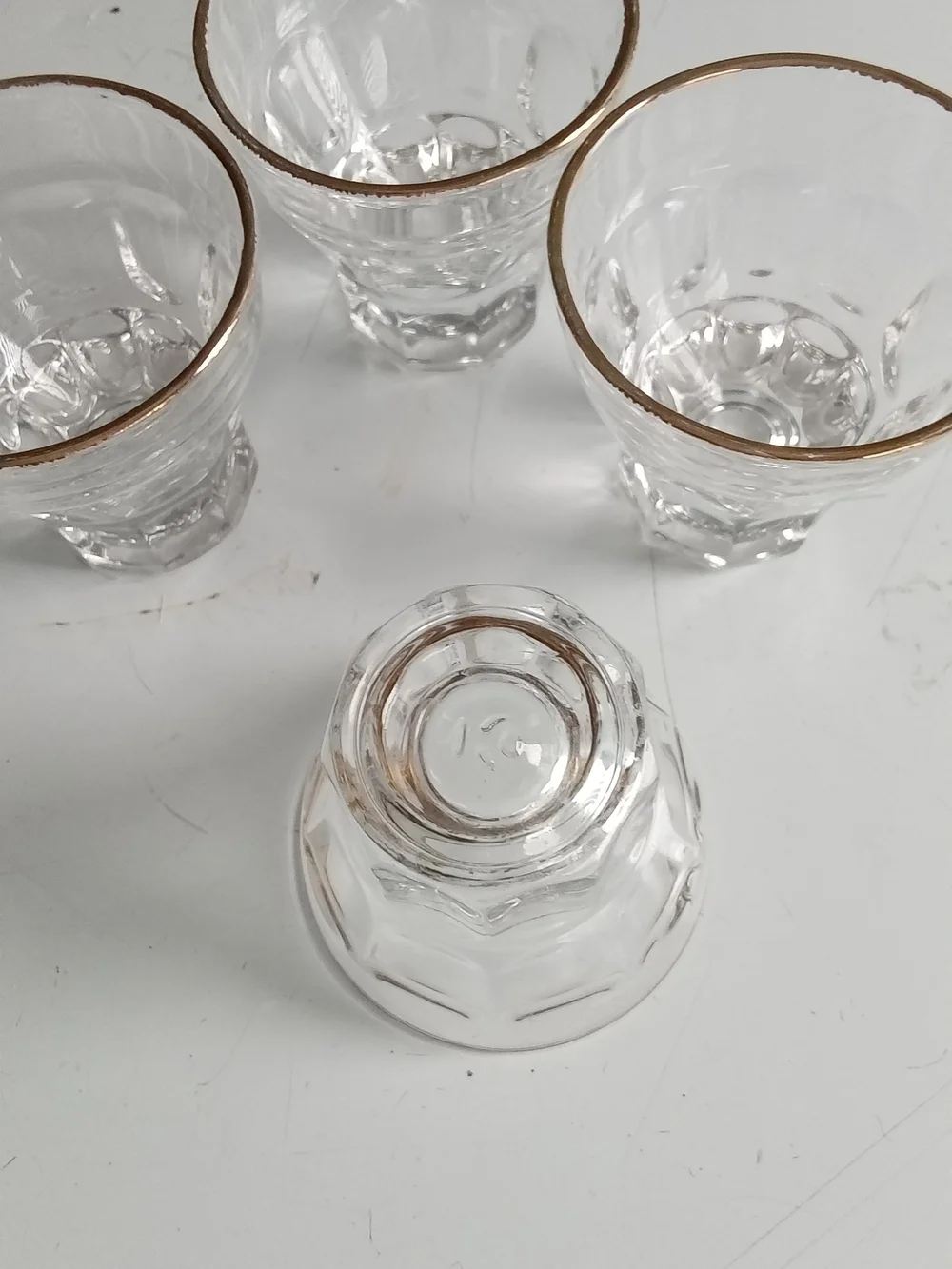 Unbranded set four